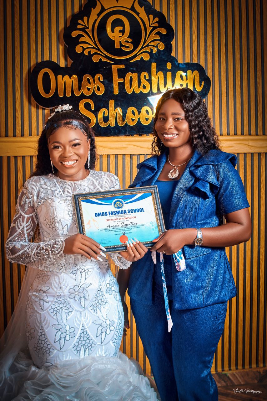 Omos Fashion School